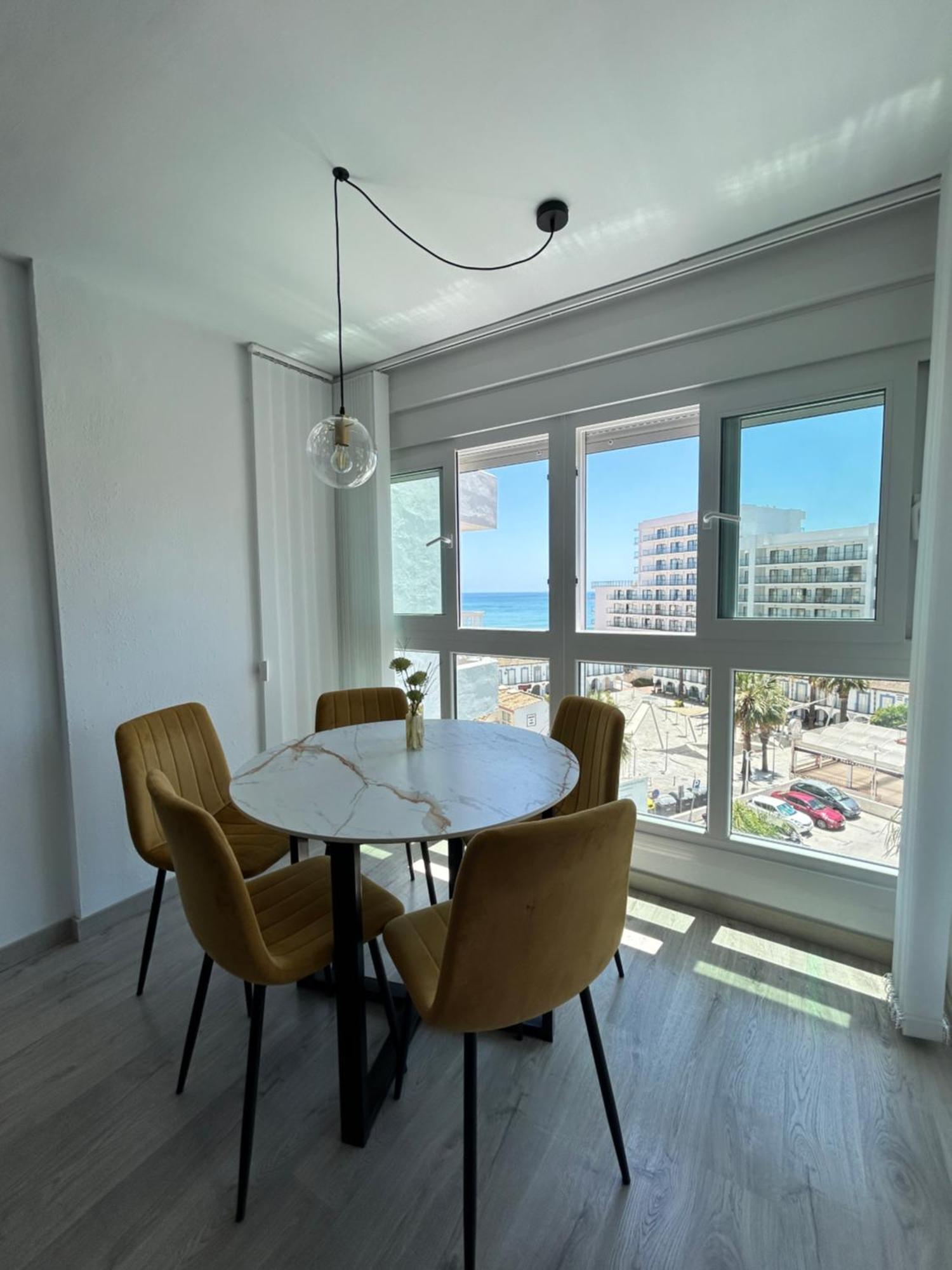 Diana Apartment - Terrace And Pool - 80M From The Beach Benalmadena Luaran gambar