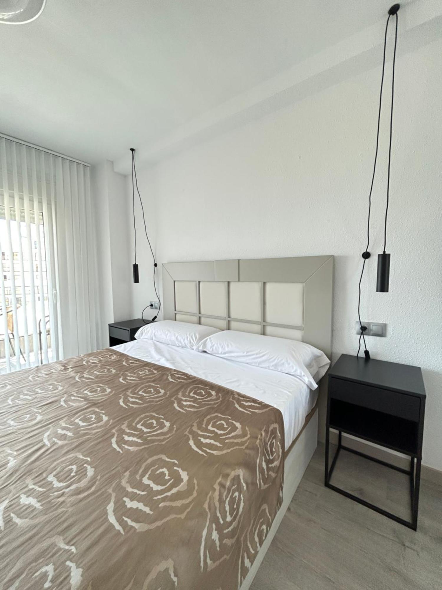 Diana Apartment - Terrace And Pool - 80M From The Beach Benalmadena Luaran gambar