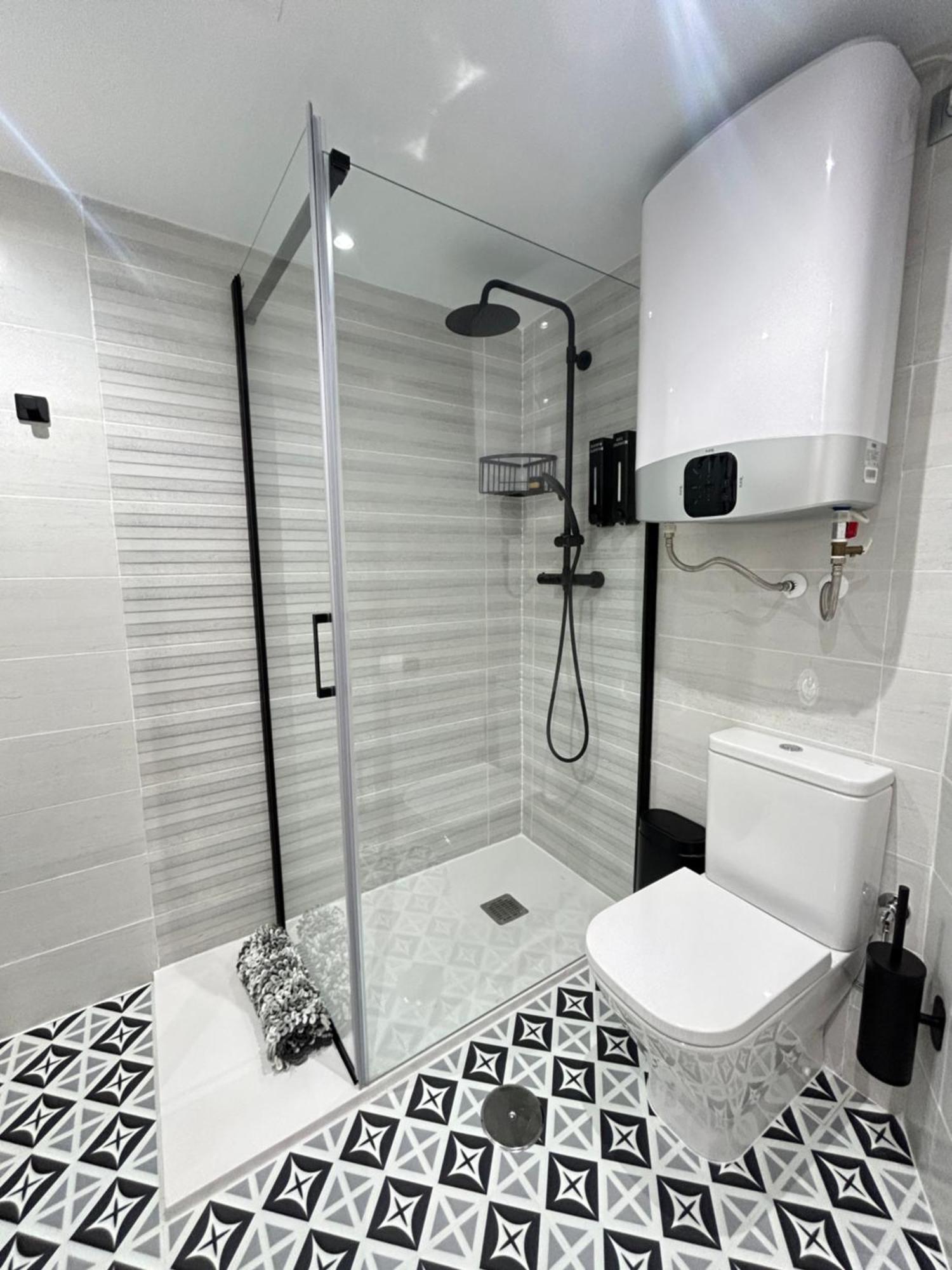 Diana Apartment - Terrace And Pool - 80M From The Beach Benalmadena Luaran gambar